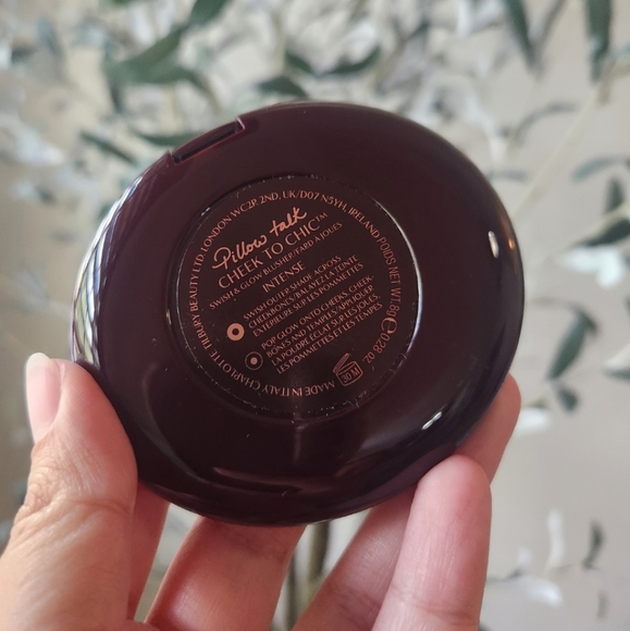 Charlotte Tilbury Pillow Talk Intense Cheek to Chic Blush - Picture 3 of 5
